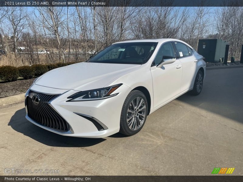 Front 3/4 View of 2021 ES 250 AWD