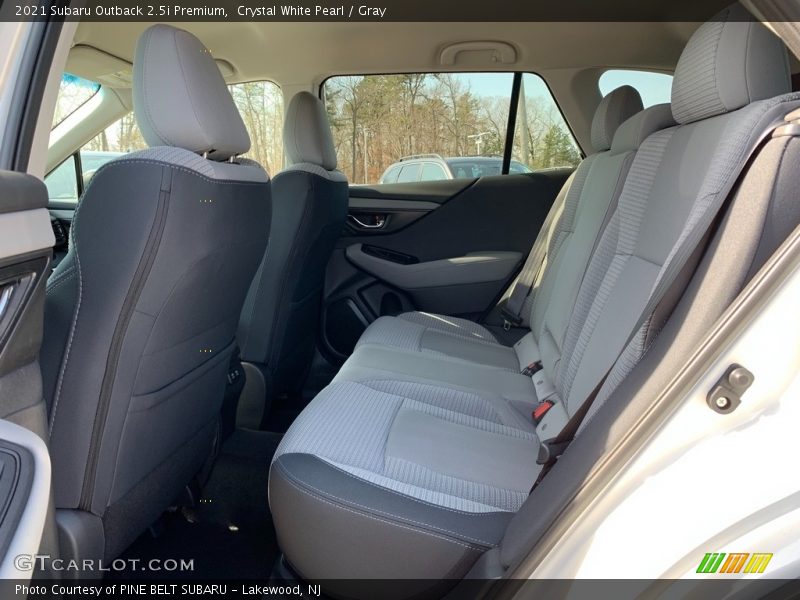 Crystal White Pearl / Gray 2021 Subaru Outback 2.5i Premium