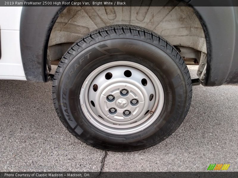 Bright White / Black 2019 Ram ProMaster 2500 High Roof Cargo Van