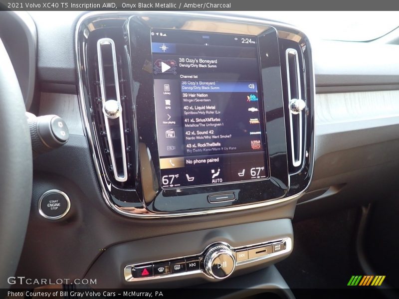 Onyx Black Metallic / Amber/Charcoal 2021 Volvo XC40 T5 Inscription AWD