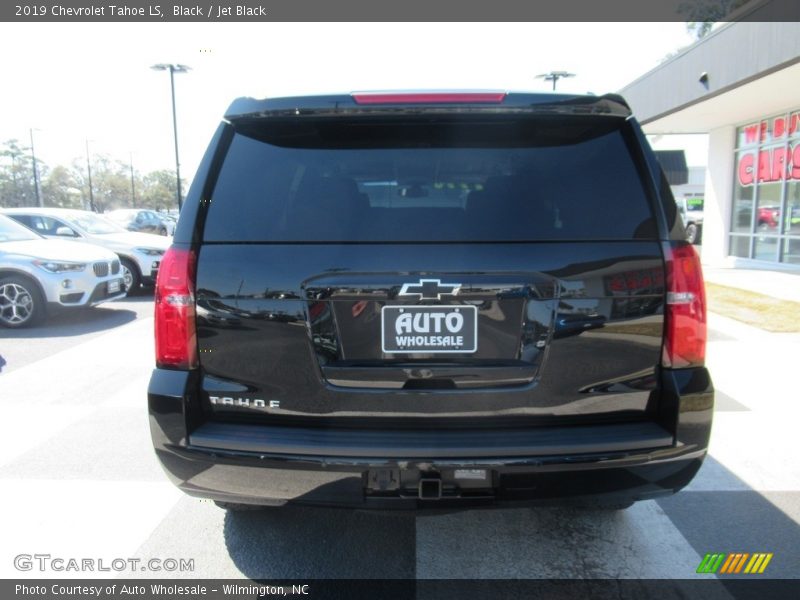 Black / Jet Black 2019 Chevrolet Tahoe LS