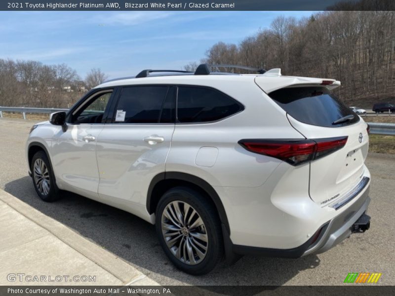 Blizzard White Pearl / Glazed Caramel 2021 Toyota Highlander Platinum AWD