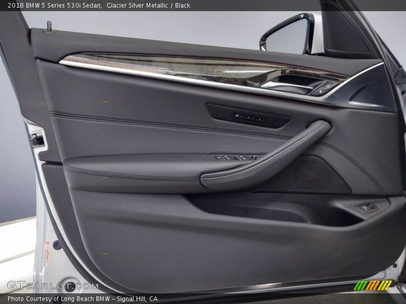 Glacier Silver Metallic / Black 2018 BMW 5 Series 530i Sedan