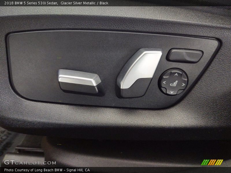 Glacier Silver Metallic / Black 2018 BMW 5 Series 530i Sedan