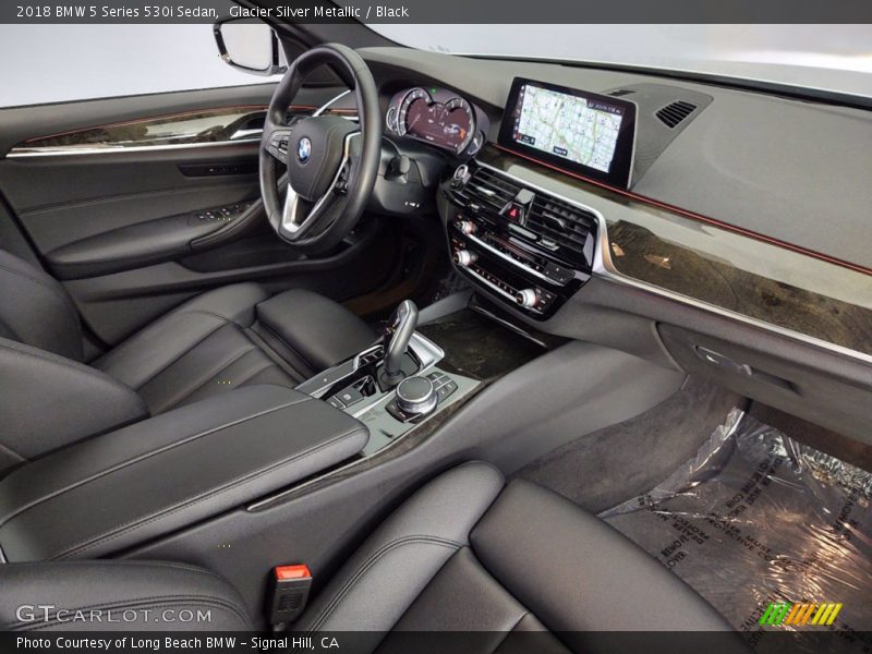 Glacier Silver Metallic / Black 2018 BMW 5 Series 530i Sedan