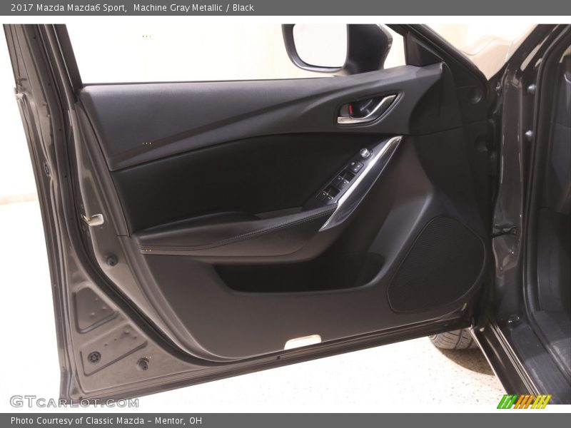 Machine Gray Metallic / Black 2017 Mazda Mazda6 Sport
