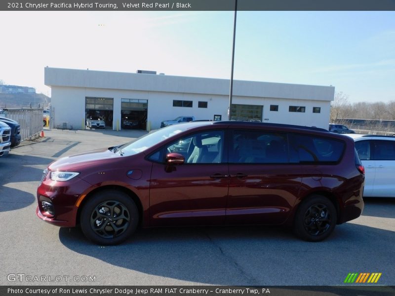 Velvet Red Pearl / Black 2021 Chrysler Pacifica Hybrid Touring