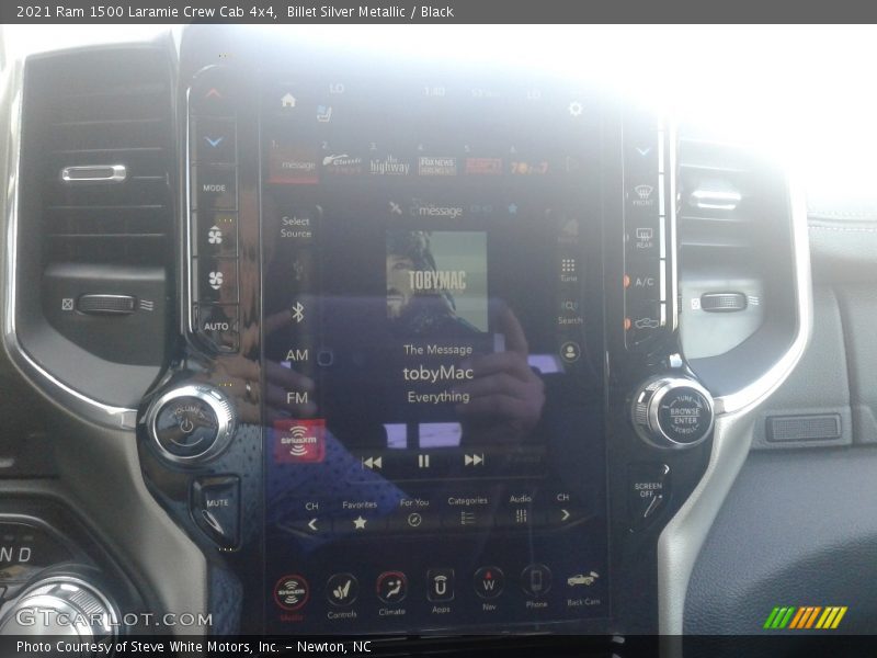 Billet Silver Metallic / Black 2021 Ram 1500 Laramie Crew Cab 4x4