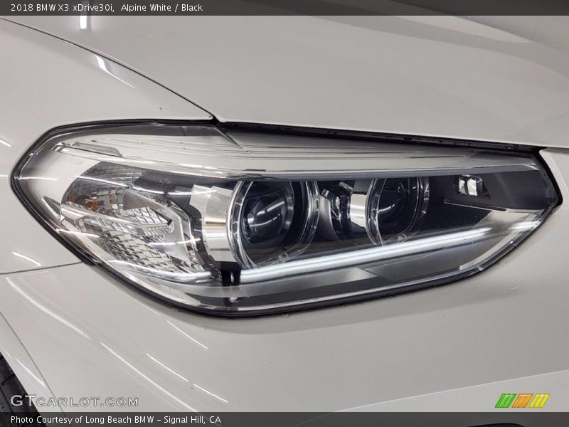 Alpine White / Black 2018 BMW X3 xDrive30i