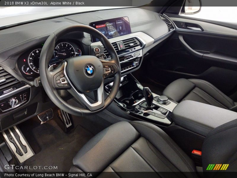 Alpine White / Black 2018 BMW X3 xDrive30i