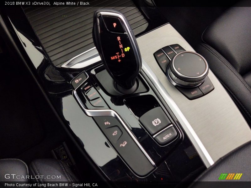 Alpine White / Black 2018 BMW X3 xDrive30i