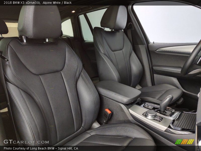 Alpine White / Black 2018 BMW X3 xDrive30i