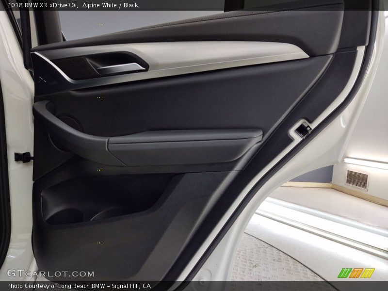Alpine White / Black 2018 BMW X3 xDrive30i