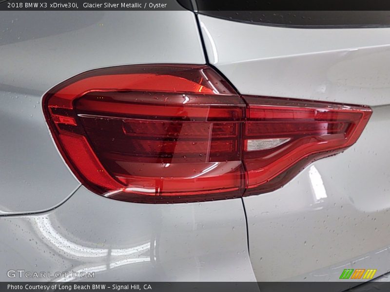 Glacier Silver Metallic / Oyster 2018 BMW X3 xDrive30i