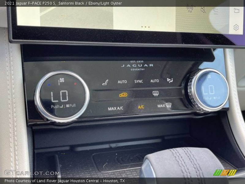 Controls of 2021 F-PACE P250 S