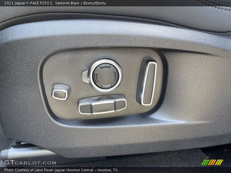Controls of 2021 F-PACE P250 S