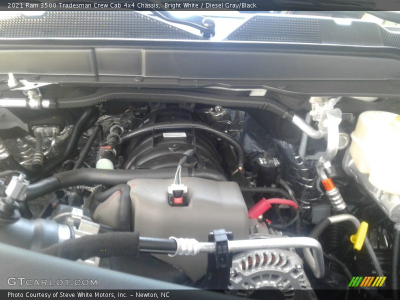 Bright White / Diesel Gray/Black 2021 Ram 3500 Tradesman Crew Cab 4x4 Chassis