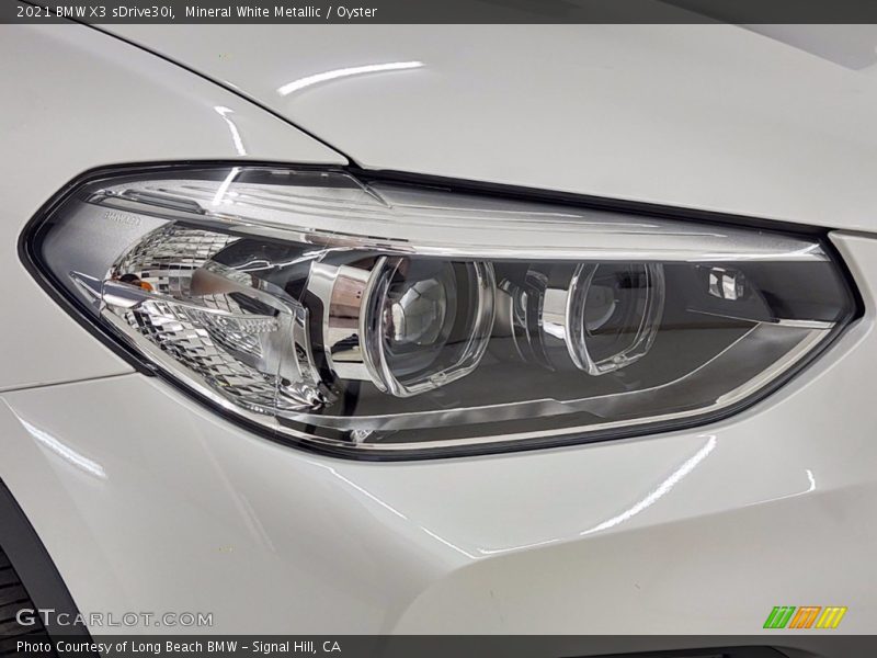 Mineral White Metallic / Oyster 2021 BMW X3 sDrive30i