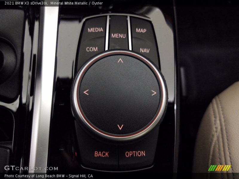 Mineral White Metallic / Oyster 2021 BMW X3 sDrive30i