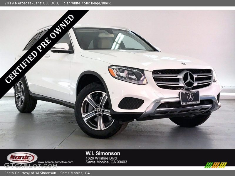 Polar White / Silk Beige/Black 2019 Mercedes-Benz GLC 300