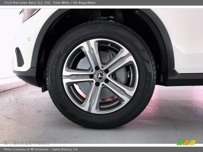Polar White / Silk Beige/Black 2019 Mercedes-Benz GLC 300