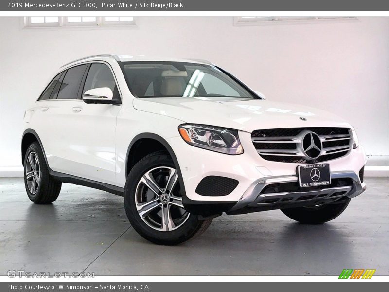 Polar White / Silk Beige/Black 2019 Mercedes-Benz GLC 300