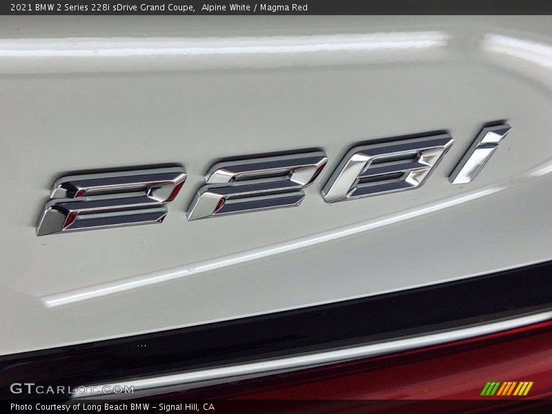 Alpine White / Magma Red 2021 BMW 2 Series 228i sDrive Grand Coupe