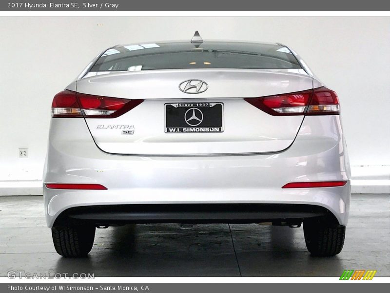 Silver / Gray 2017 Hyundai Elantra SE