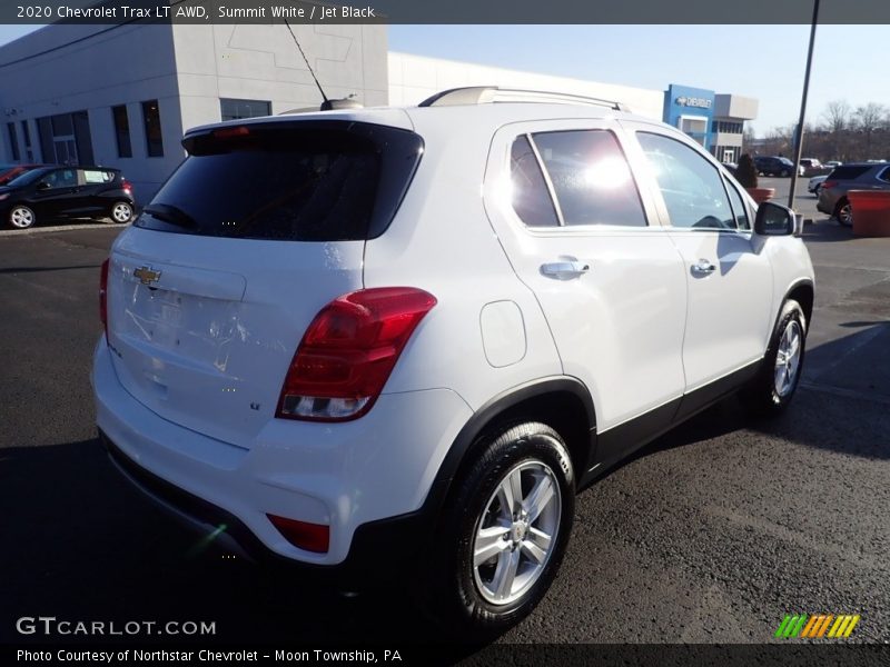 Summit White / Jet Black 2020 Chevrolet Trax LT AWD