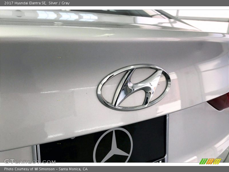 Silver / Gray 2017 Hyundai Elantra SE