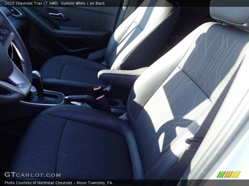Summit White / Jet Black 2020 Chevrolet Trax LT AWD