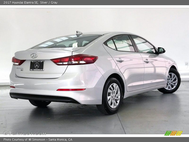 Silver / Gray 2017 Hyundai Elantra SE