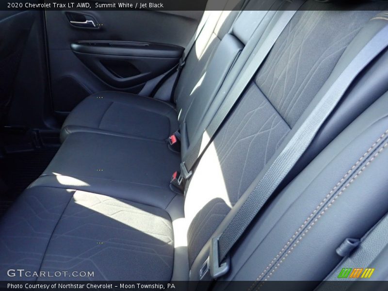 Summit White / Jet Black 2020 Chevrolet Trax LT AWD