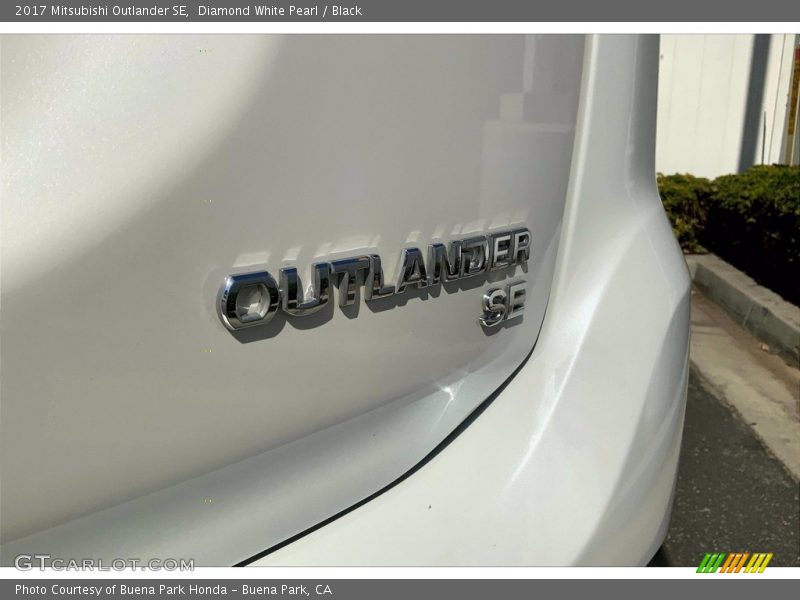  2017 Outlander SE Logo