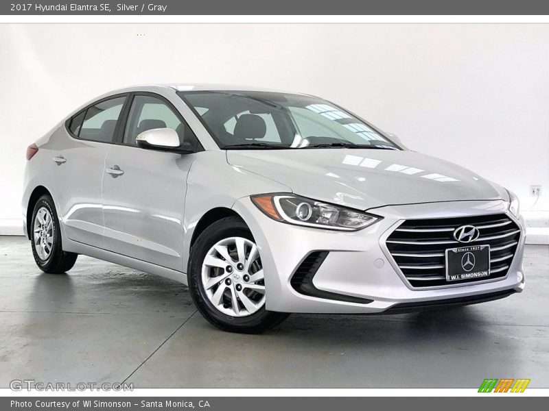 Silver / Gray 2017 Hyundai Elantra SE