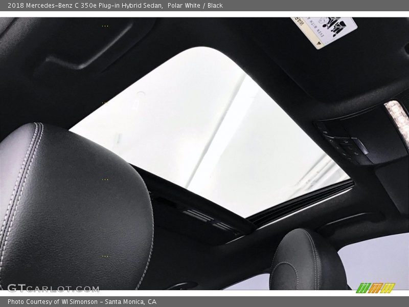 Polar White / Black 2018 Mercedes-Benz C 350e Plug-in Hybrid Sedan