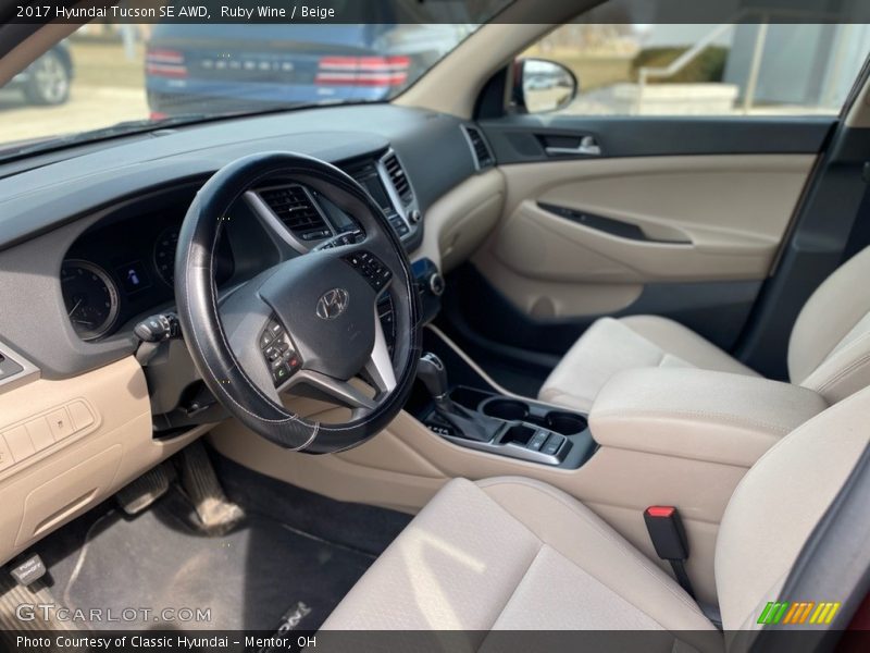 Ruby Wine / Beige 2017 Hyundai Tucson SE AWD