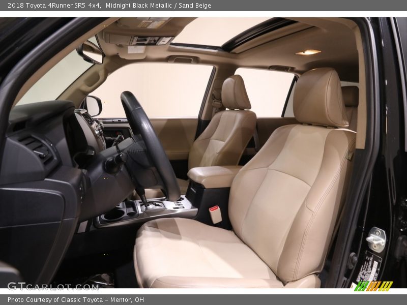 Midnight Black Metallic / Sand Beige 2018 Toyota 4Runner SR5 4x4