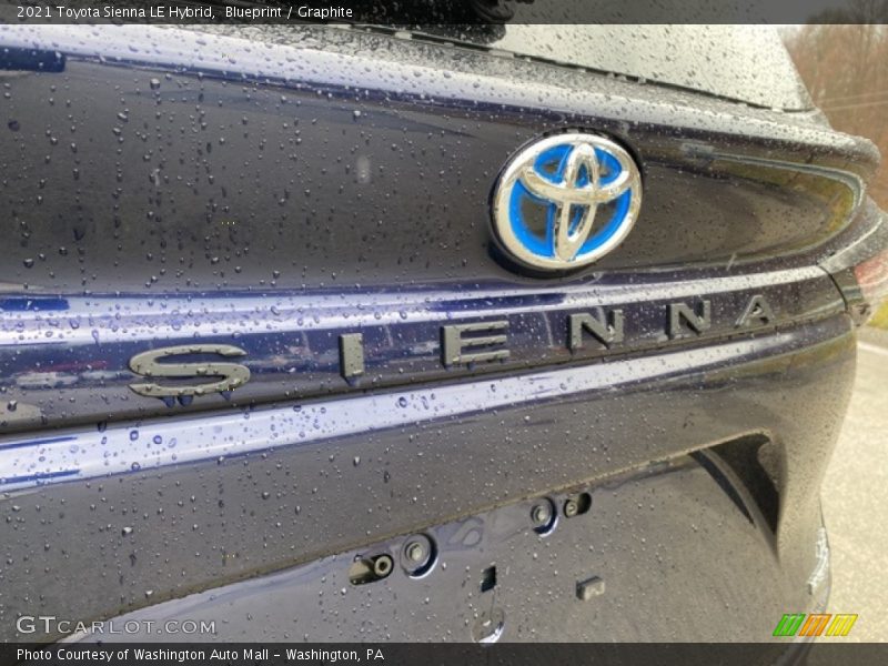 Blueprint / Graphite 2021 Toyota Sienna LE Hybrid