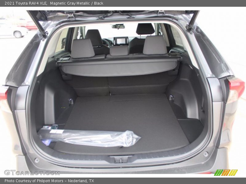 Magnetic Gray Metallic / Black 2021 Toyota RAV4 XLE