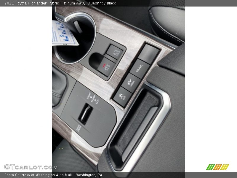 Blueprint / Black 2021 Toyota Highlander Hybrid Platinum AWD