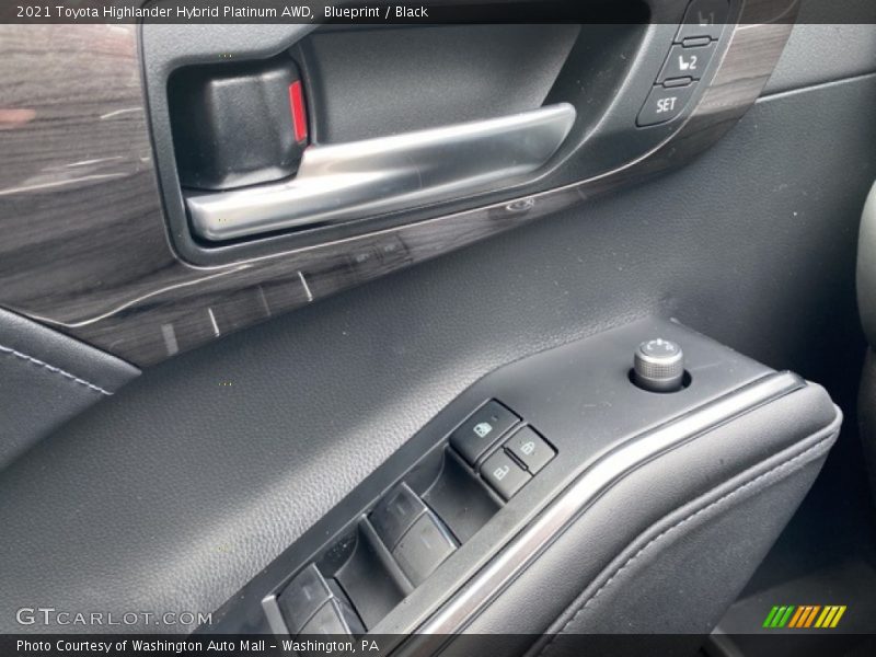 Blueprint / Black 2021 Toyota Highlander Hybrid Platinum AWD