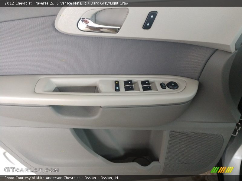 Silver Ice Metallic / Dark Gray/Light Gray 2012 Chevrolet Traverse LS