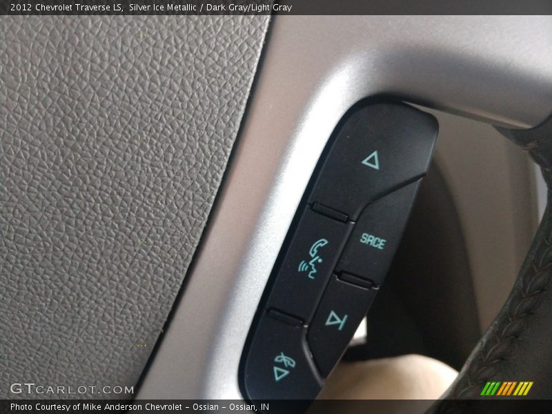 Silver Ice Metallic / Dark Gray/Light Gray 2012 Chevrolet Traverse LS