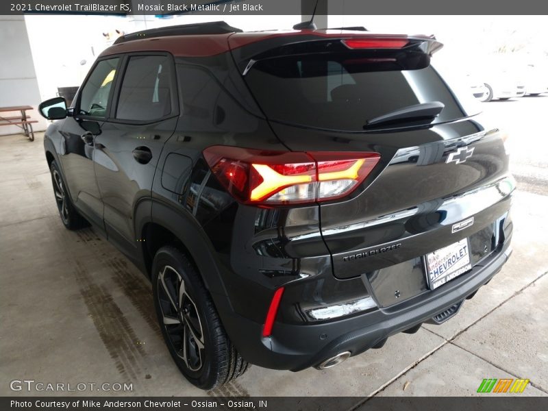 Mosaic Black Metallic / Jet Black 2021 Chevrolet TrailBlazer RS