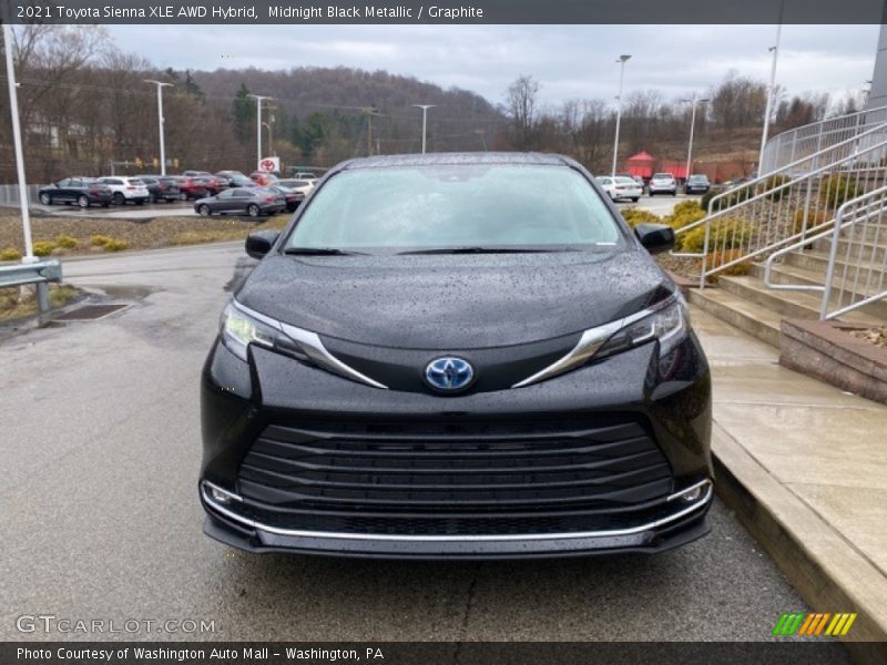 Midnight Black Metallic / Graphite 2021 Toyota Sienna XLE AWD Hybrid