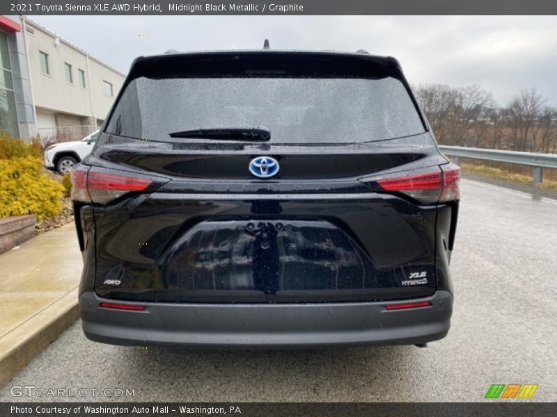 Midnight Black Metallic / Graphite 2021 Toyota Sienna XLE AWD Hybrid