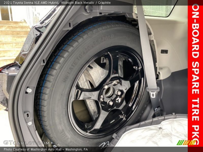 Midnight Black Metallic / Graphite 2021 Toyota Sienna XLE AWD Hybrid