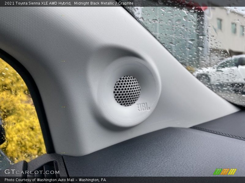 Midnight Black Metallic / Graphite 2021 Toyota Sienna XLE AWD Hybrid
