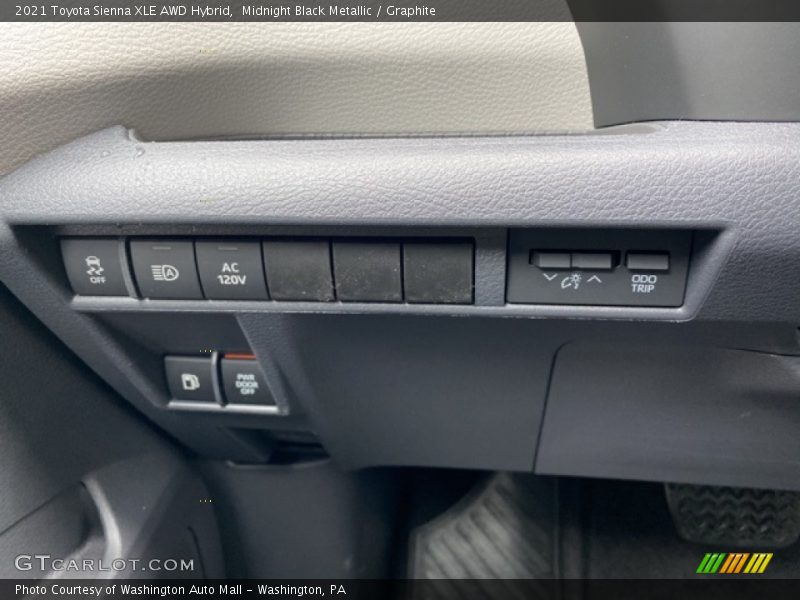 Midnight Black Metallic / Graphite 2021 Toyota Sienna XLE AWD Hybrid